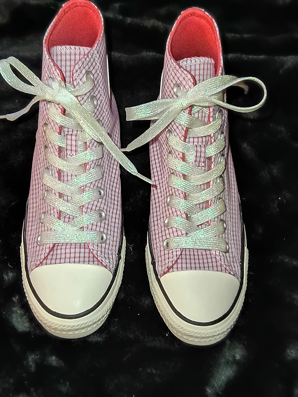 Converse Pink High-Top Canvas Sneakers with White Toe Cap Women's Sz 9